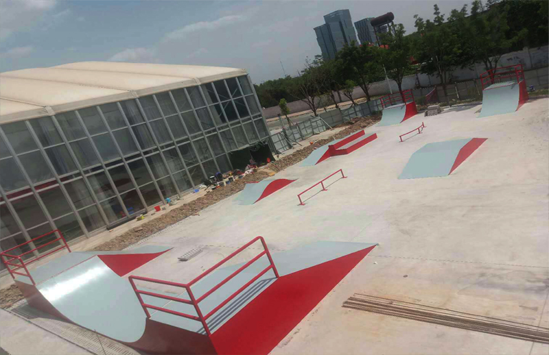 陕西省西安市陆港运动公园极限运动场