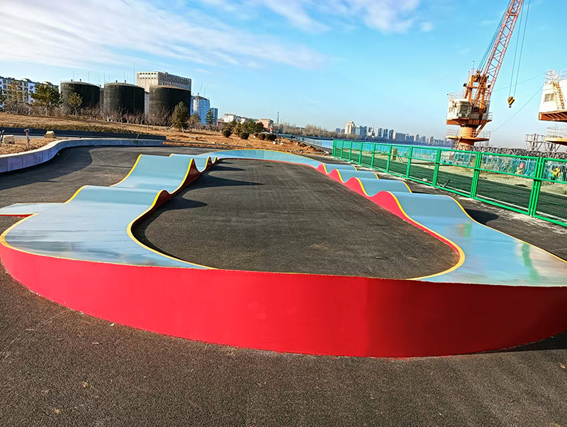 辽宁省营口市大辽河城市公园极限运动场（泵道区）
